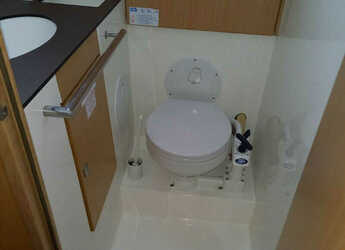 Noleggiare sailboat in Marina di Ravenna - Bavaria Cruiser 46 