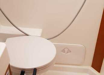 Alquilar velero en Punta Nuraghe - Sun Odyssey 519