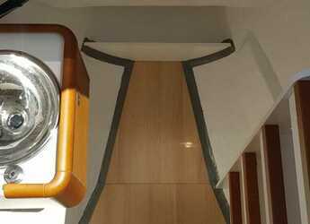 Alquilar velero en Punta Nuraghe - Sun Odyssey 519