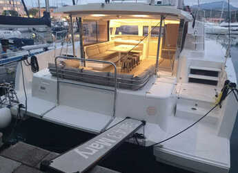 Louer catamaran à Punta Nuraghe - Bali 4.3