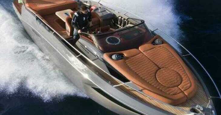Rent a motorboat in Marina di Portisco - Cranchi E30 Endurance