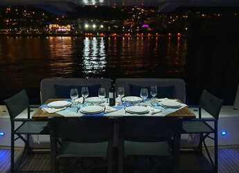 Alquilar catamarán en Porto Olbia - SUNREEF 62