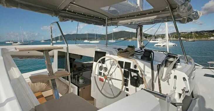 Louer catamaran à Porto Capo d'Orlando Marina - Lagoon 42 - 4 + 2 cab.