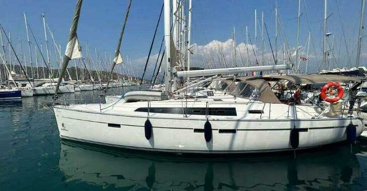 Rent a sailboat in Ece Marina - Bavaria 46 C