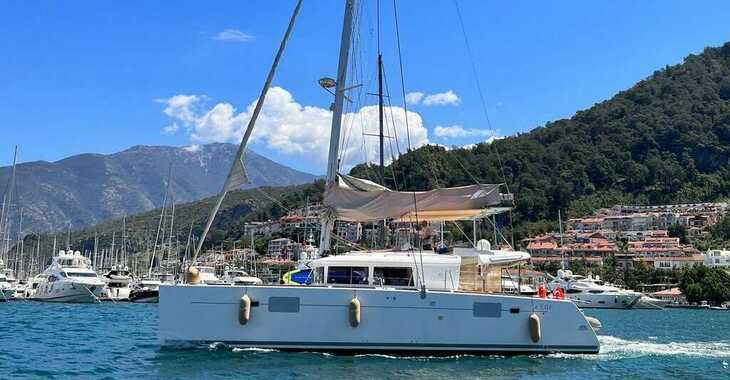Rent a catamaran in Ece Marina - Lagoon 450 F - 3 + 1 cab.