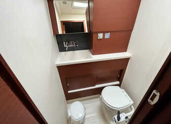 Louer voilier à D-Marin Marina Lefkas - Hanse 458