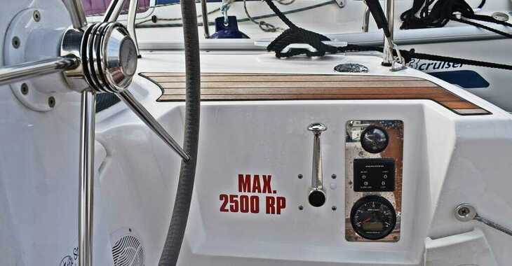Chartern Sie segelboot in Marina Kastela - Bavaria Cruiser 34