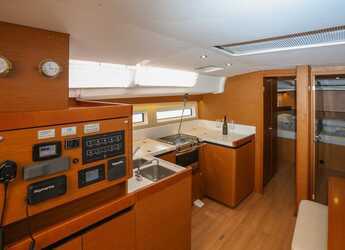 Rent a sailboat in Marina Kastela - Sun Odyssey 490 - 4 + 1 cab.