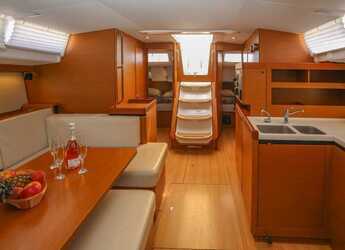 Rent a sailboat in Marina Kastela - Sun Odyssey 490 - 4 + 1 cab.