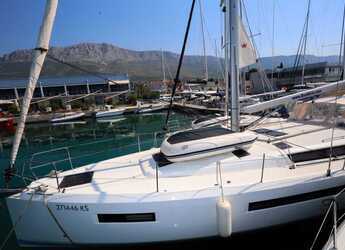 Rent a sailboat in Marina Kastela - Sun Odyssey 490 - 4 + 1 cab.