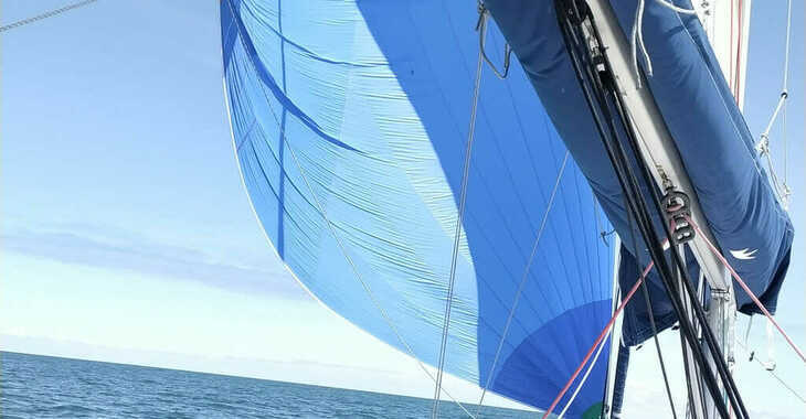 Rent a sailboat in Port Olona - Dufour 385 - 3 cab.