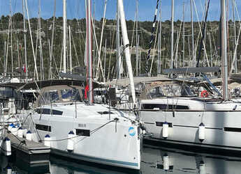 Alquilar velero en Marina Kremik - Sun Odyssey 410