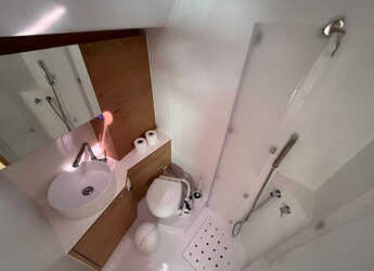 Alquilar velero en Marina Kremik - Elan Impression 45