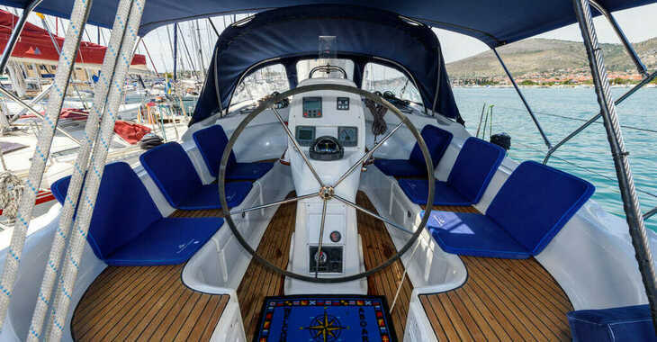 Rent a sailboat in Trogir (ACI marina) - Bavaria 39 Cruiser