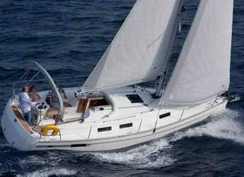Rent a sailboat in Trogir (ACI marina) - Bavaria Cruiser 32