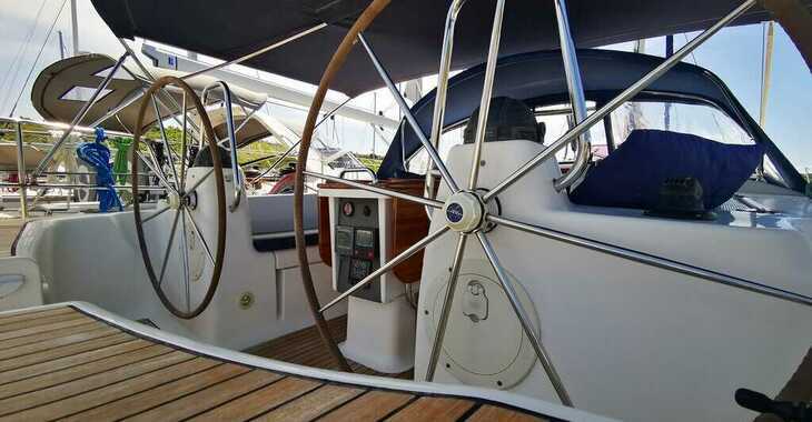 Rent a sailboat in Kremik Marina - Bavaria 44