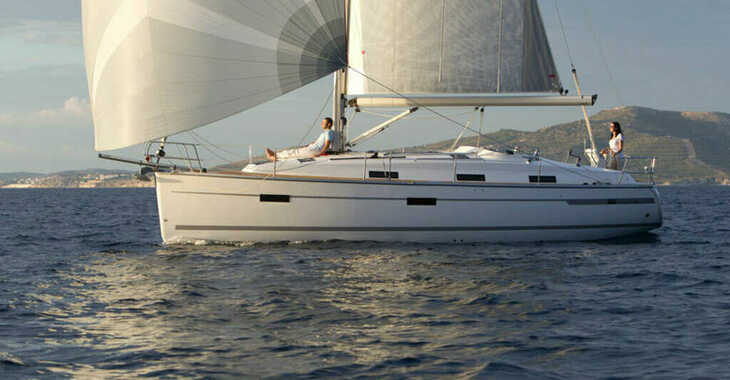 Rent a sailboat in Marina Kremik - Bavaria Cruiser 36