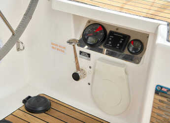 Chartern Sie segelboot in Trogir (ACI marina) - Bavaria Cruiser 37 - 3 cab.