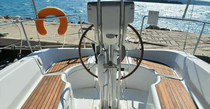 Rent a sailboat in Kornati Marina - Oceanis Clipper 323