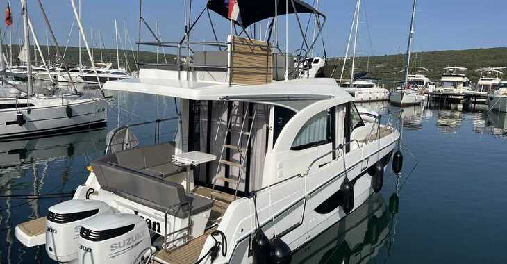 Chartern Sie motorboot in Punat - Antares 11 Fly OB