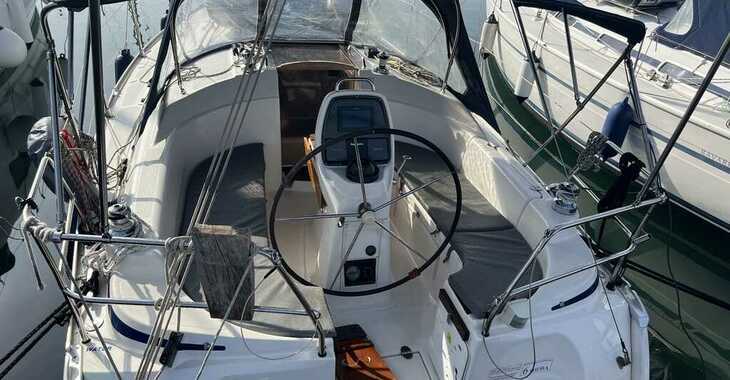Rent a sailboat in Punat Marina - Bavaria 30 Cruiser