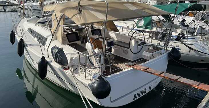 Rent a sailboat in Punat Marina - Dufour 382 GL