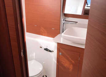 Rent a sailboat in Punat - Dufour 460 GL - 5 cab.