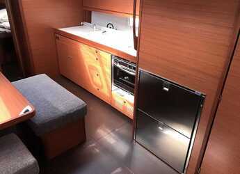 Rent a sailboat in Punat - Dufour 460 GL - 5 cab.