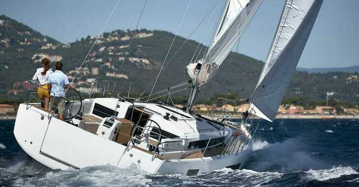 Chartern Sie segelboot in Port Gocëk Marina - Sun Odyssey 440