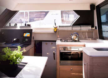 Alquilar catamarán en Marina Mandalina - Aventura 34