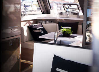 Alquilar catamarán en Marina Mandalina - Aventura 34