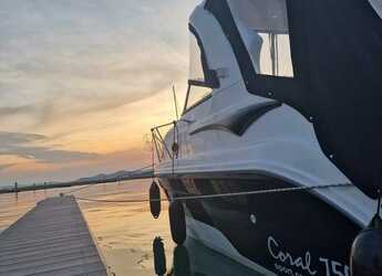 Louer bateau à moteur à Marina Drage - Coral 750
