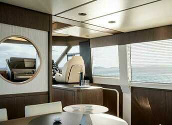 Alquilar yate en Marina Lav - Azimut Magellano 66