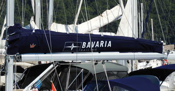 Rent a sailboat in Marinturk Village Port - Bavaria Cruiser 34 - 2 cab.