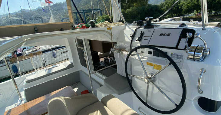 Rent a catamaran in Marinturk Village Port - Lagoon 40 - 4 + 2 cab