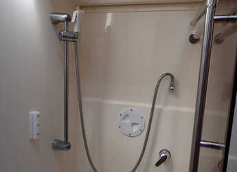 Alquilar velero en Marinturk Village Port - Elan 444 Impression