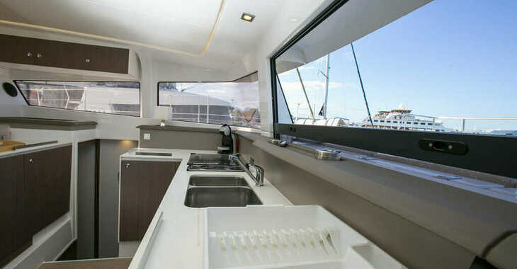 Rent a catamaran in Preveza Marina - Bali 4.3 - 4 + 2 cab.