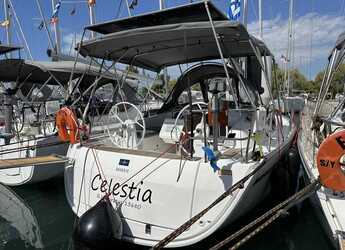 Rent a sailboat in Alimos Marina - Bavaria Cruiser 34