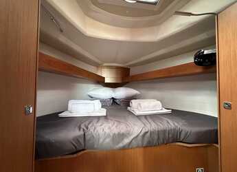 Rent a sailboat in Alimos Marina - Bavaria Cruiser 34