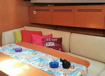 Chartern Sie segelboot in Salamis Yachting Club - Cyclades 43.4