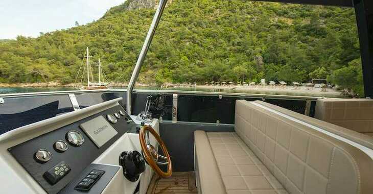 Chartern Sie yacht in Ece Marina - Golden blue