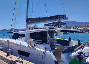 Rent a catamaran in Port of Santa Eulària  - Isla 40