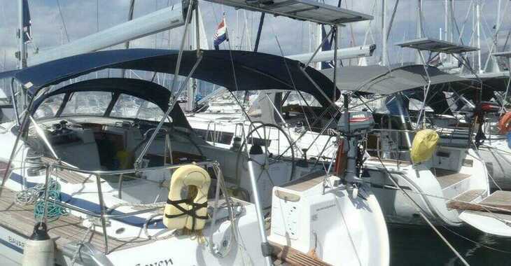 Rent a sailboat in Marina Lucica Špinut - Bavaria 46 Cruiser