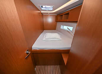 Rent a sailboat in Marina Sukosan (D-Marin Dalmacija) - Bavaria C50