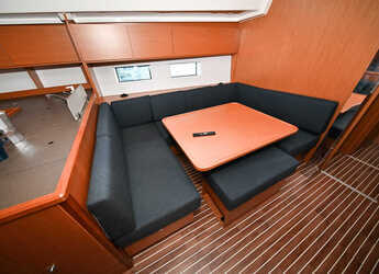 Rent a sailboat in Marina Sukosan (D-Marin Dalmacija) - Bavaria C50