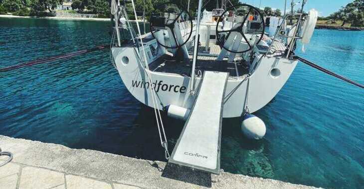 Rent a sailboat in Marina Gouvia - Comet 45s