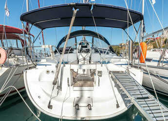 Rent a sailboat in Marina Paleros - Bavaria 37 Cruiser