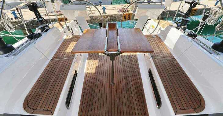Rent a sailboat in Marina Frapa - Hanse 505