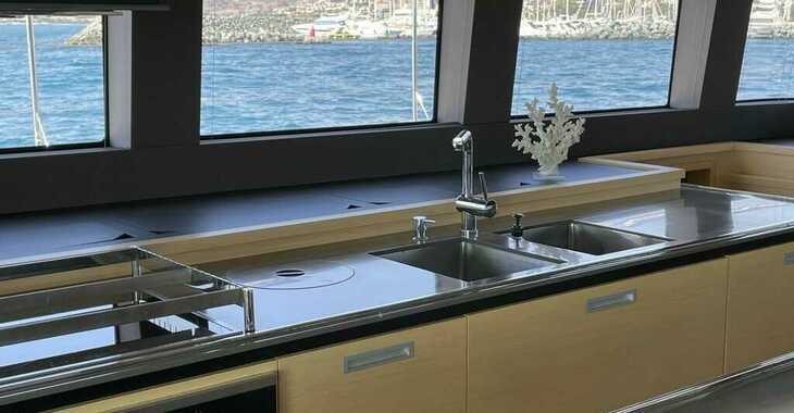 Rent a power catamaran  in Marina Argostoli - Lagoon 630 Powercat LUX