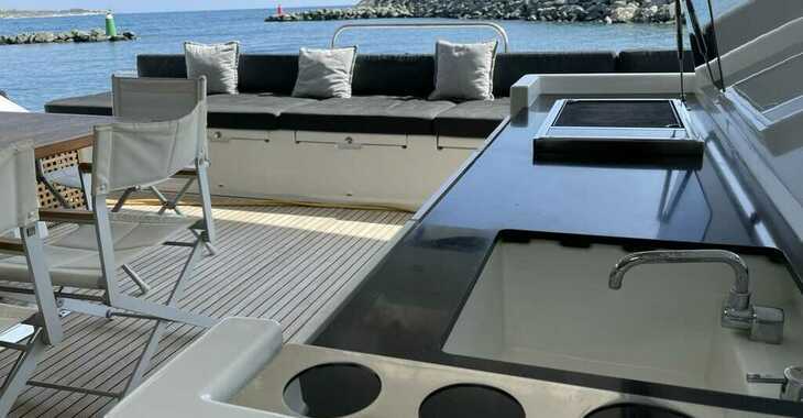 Rent a power catamaran  in Mykonos Marina - Lagoon 630 Powercat LUX